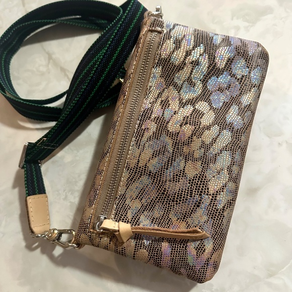 Consuela Tan and Cream Crossbody Bag with Elegant Design - Picture 3 of 3